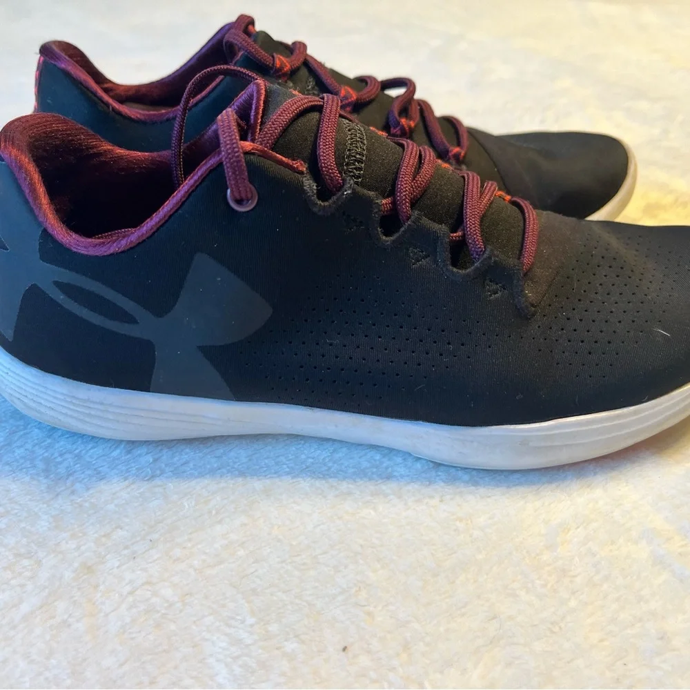 Under Armour Black Sneakers with Burgundy Laces